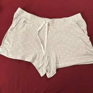 Women’s Croft & Barrow Pajama shorts gray with white polka dots size large